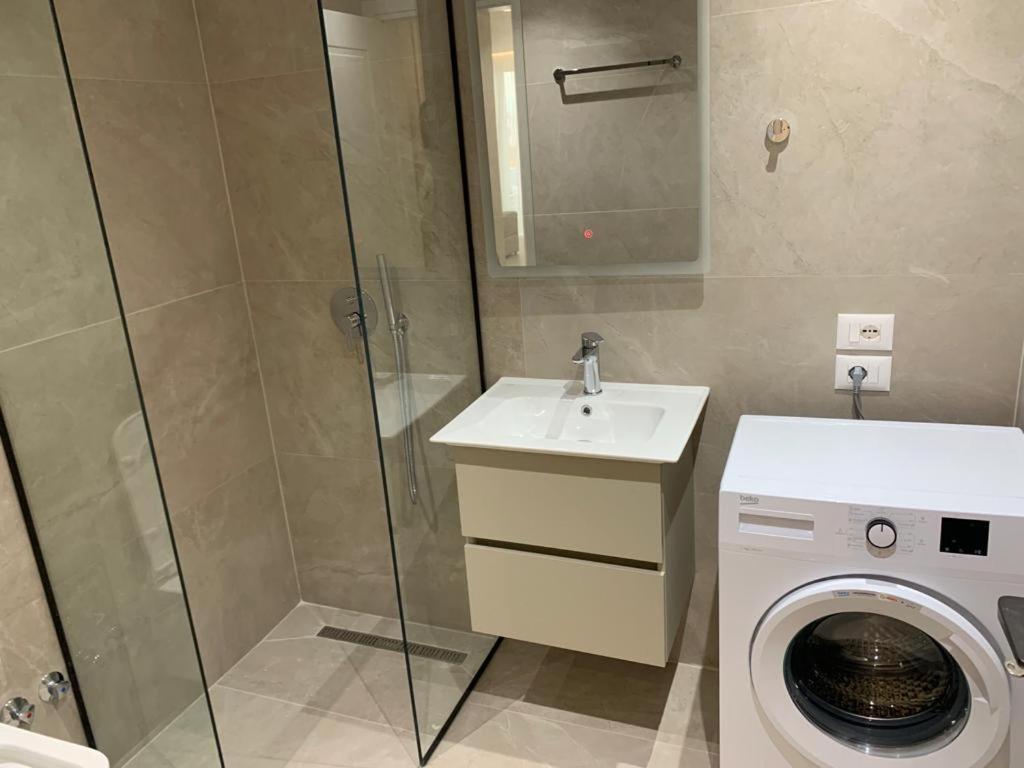 Delfin Apartments Saranda Extérieur photo