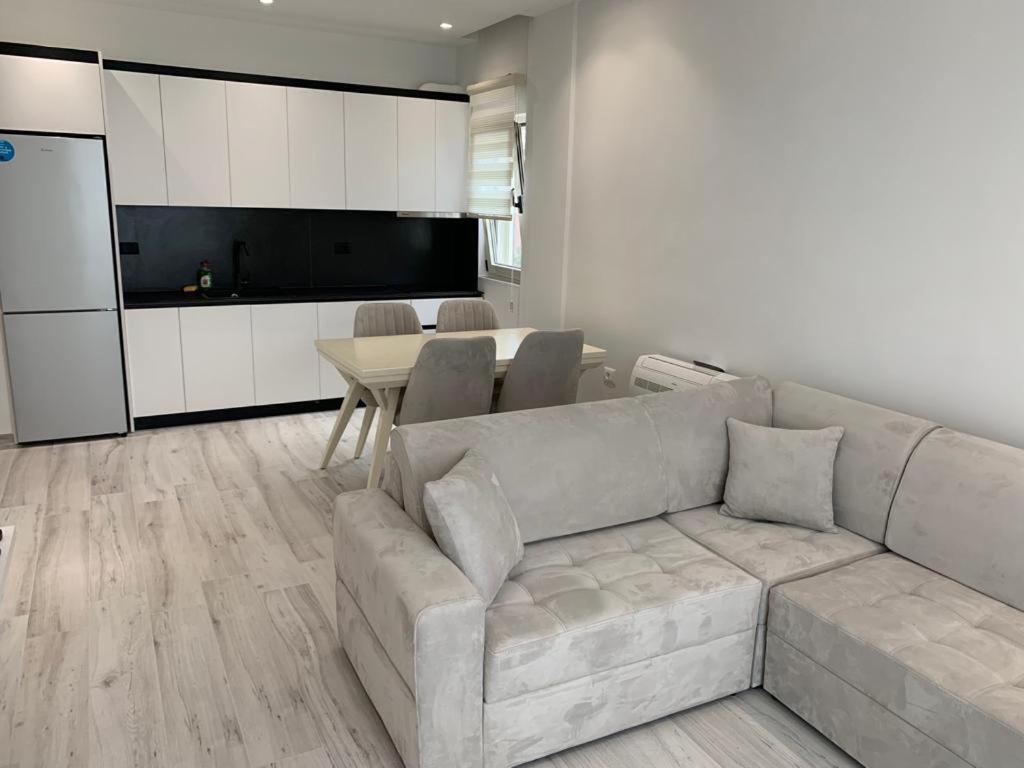 Delfin Apartments Saranda Extérieur photo