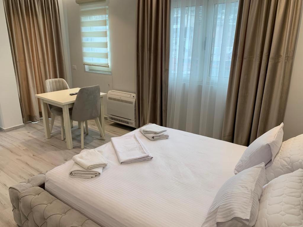Delfin Apartments Saranda Extérieur photo