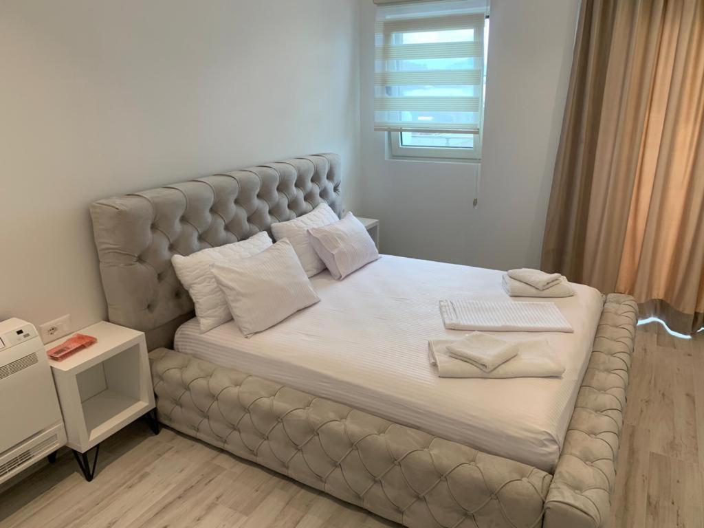 Delfin Apartments Saranda Extérieur photo