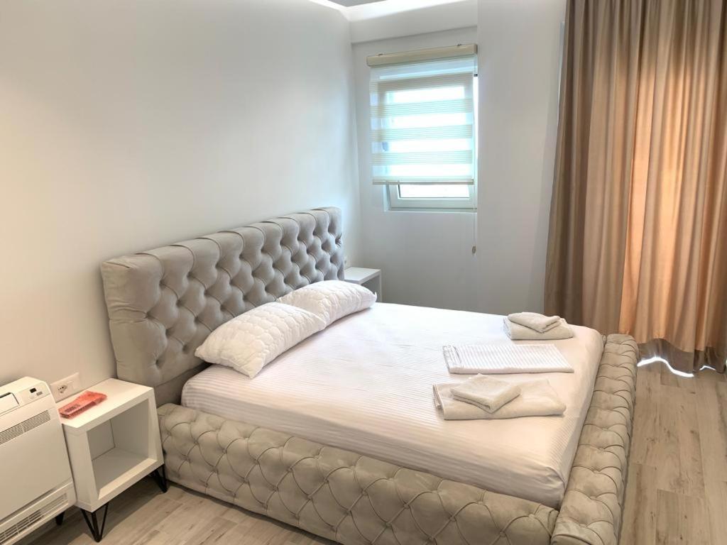 Delfin Apartments Saranda Extérieur photo