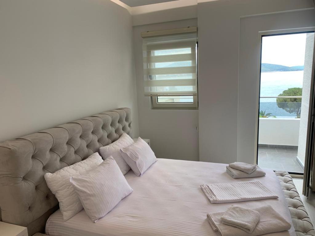 Delfin Apartments Saranda Extérieur photo