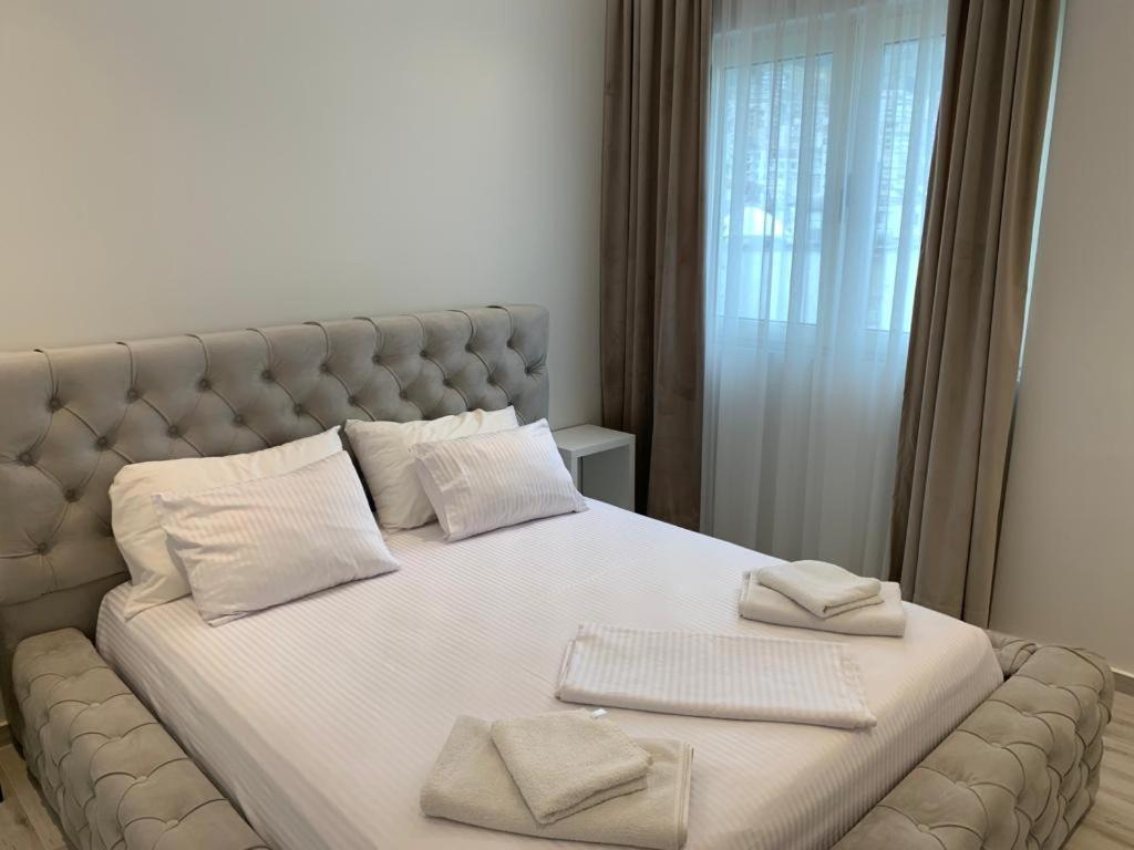 Delfin Apartments Saranda Extérieur photo