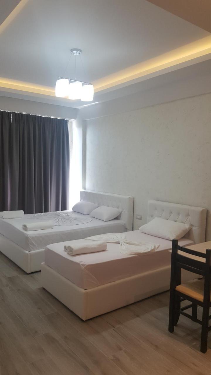 Delfin Apartments Saranda Extérieur photo